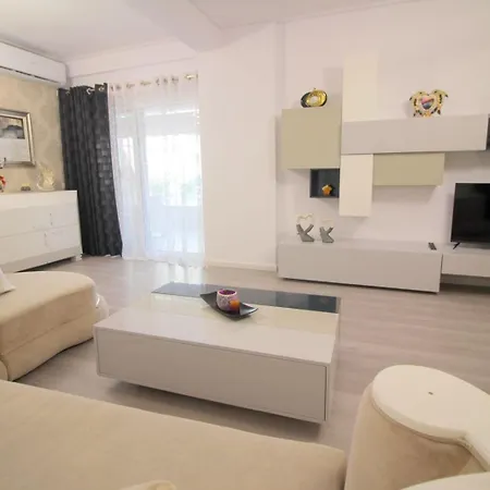 Oni Apartment *