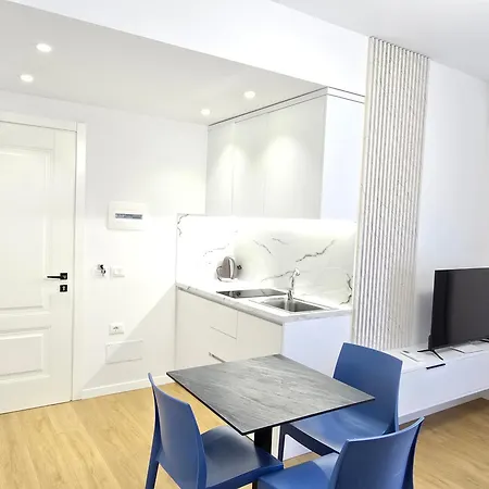 Oni Apartment *