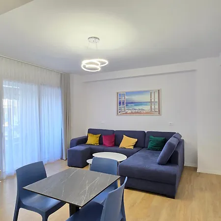 Oni Apartment