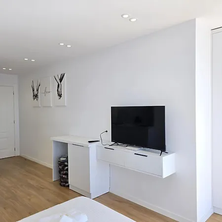 Oni Apartment