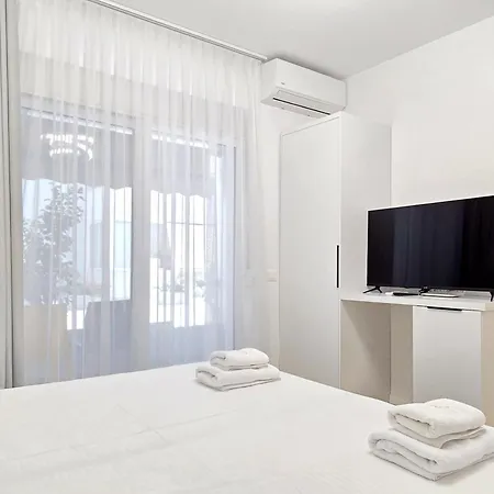 Oni Apartment *